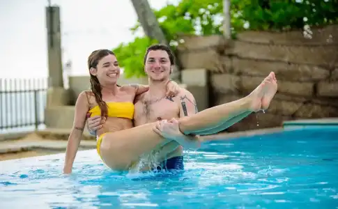 Amor Villa - 19