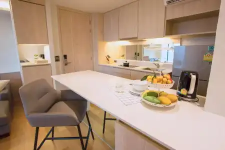 Balcony Seaside Sriracha & Serviced Apartments (SHA Extra Plus) - 223