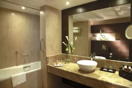 Cristal Abu Dhabi - 11