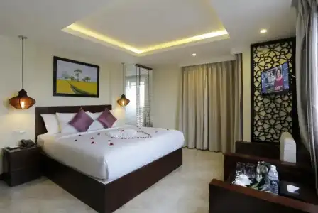 River Suites Hoi An - 99