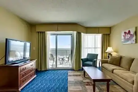 Carolinian Beach Resort by Vacasa - 287