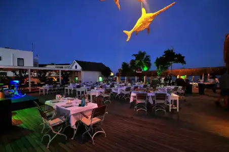 Kefi Beach and Suites - 20