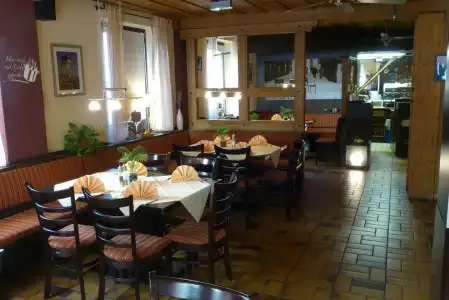 Goldener Hirsch - 14