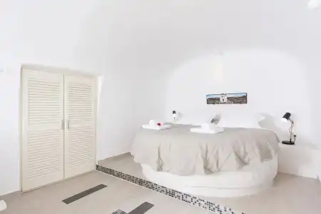 Ambition Suites - 3