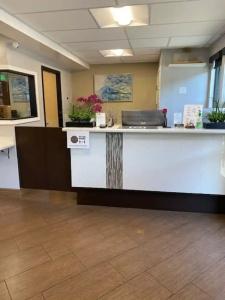 Convention Center Inn and Suites - 1