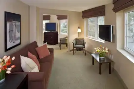 Silver Cloud Broadway - 2