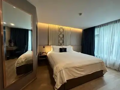 GLOW Sukhumvit 5 by Centropolis - 55