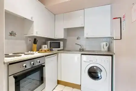Drury Court - 61