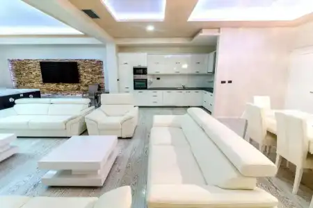 Victoria Residence Apartments - 3