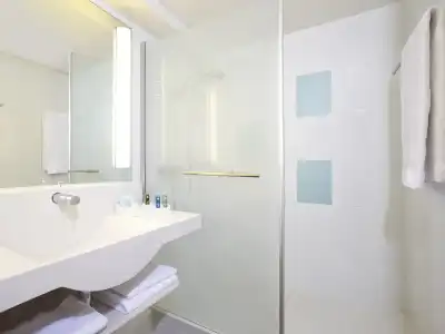 Novotel Lausanne Bussigny - 7
