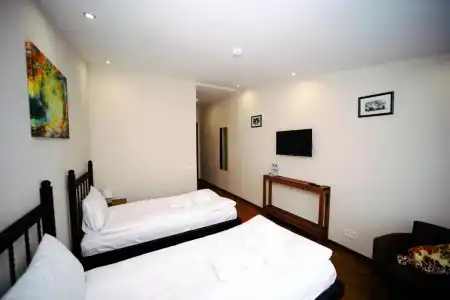 Mount Inn Kazbegi - 17