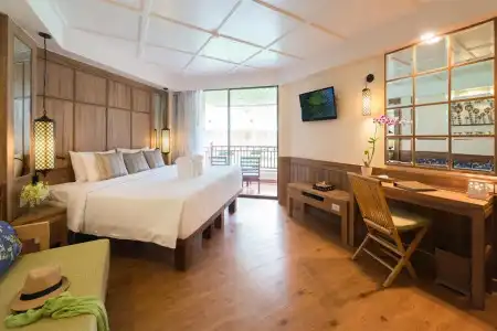 Katathani Phuket Beach Resort - 9