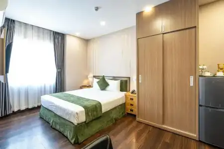 Emerald Central - 253