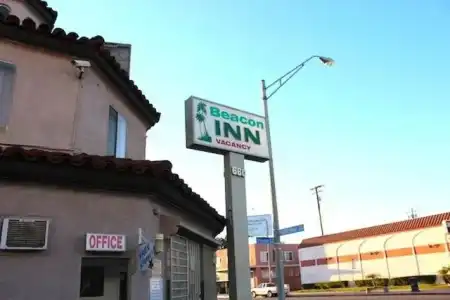 Beacon Motel - 5