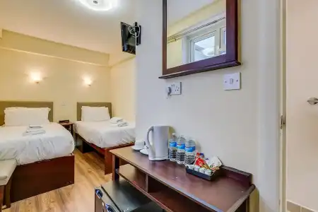 Astoria - 5