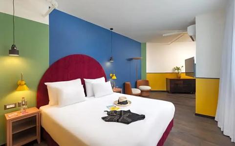 Play Seaport Suite Tlv - 36