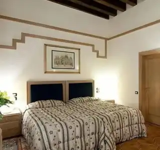 Foscari Palace - 14