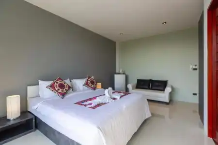 Rossarin Sea View Patong - 33