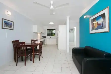 Cairns City Palms - 37
