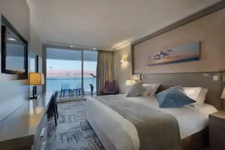 Milos Dead Sea - 36