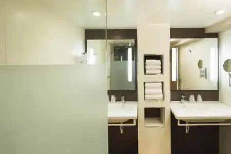 Hôtel Brésil Opéra SPA - 69