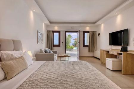 Splendour & Suites - 136
