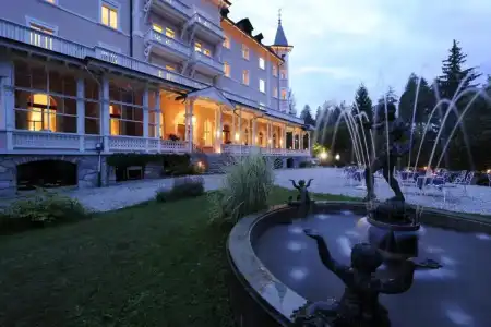 Romantik Schweizerhof & Spa Flims - 0