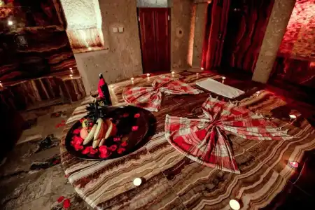 Oread Cave Suites - 322
