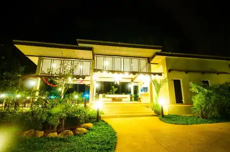 Chomphu Resort Khaolak - 0