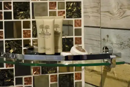 White Boutique and Spa - 28