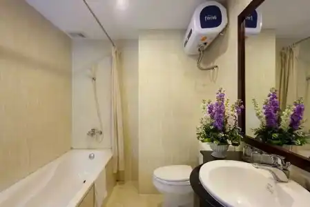 Hanoi Paradise 2 - 6