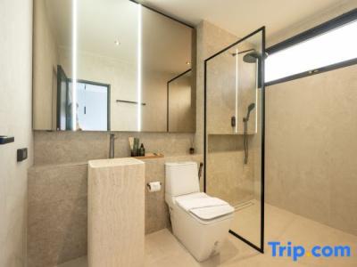 Shan Villas Sukhumvit - 202