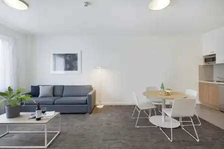 Quest Mawson Lakes - 32