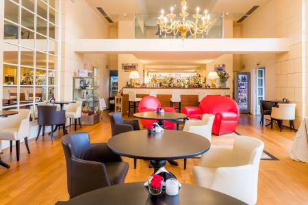 Grand Bristol Spa Resort, by R Collections - 33