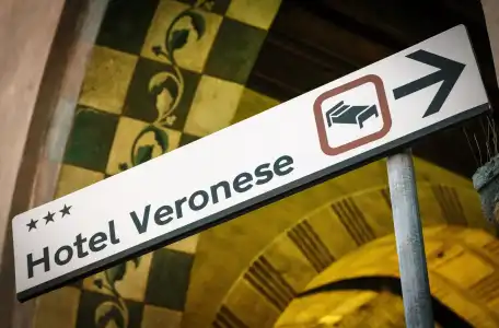 Veronese - 32