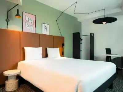 ibis Lausanne Centre - 56
