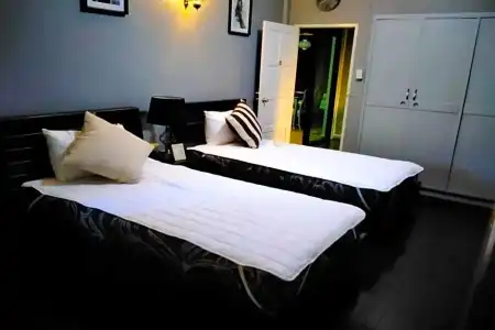 OYO 857 42 Loft Bed and Breakfast - 51