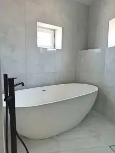 Amphora - 111