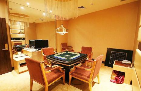 Sky House Business - 15