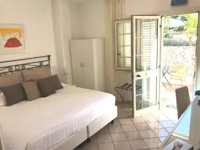 La Reginella - 1