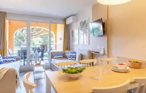 Pierre & Vacances Residence La Pinede - 59