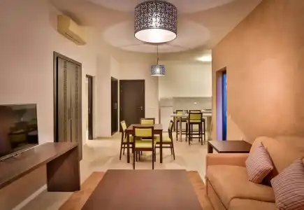 Zephyr Club Resort and Spa - 9
