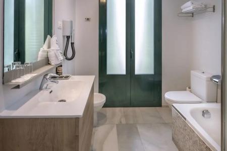 Serhs Carlit Boutique - 31