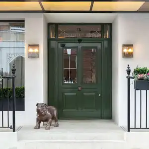 Holmes London - 0