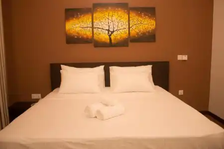 The Suite 262 - 50