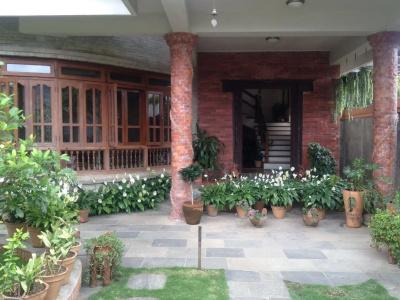 Vardan Resort n' Apartment - 8