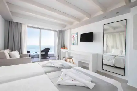 Konstantinos Palace - 5