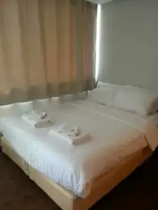 Nantra Silom - 45