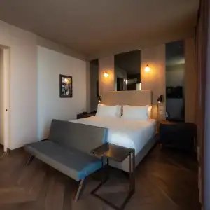The Glam Boutique & Apt - 90