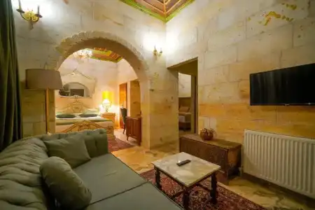 Serenus Cave Suites - 58